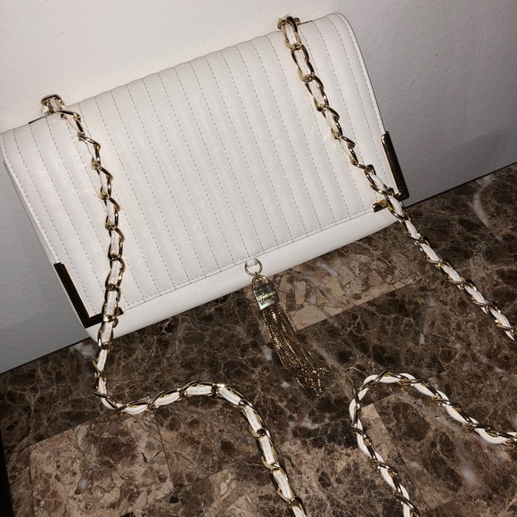 White and gold stunning Bebe purse - Picture 2 of 8